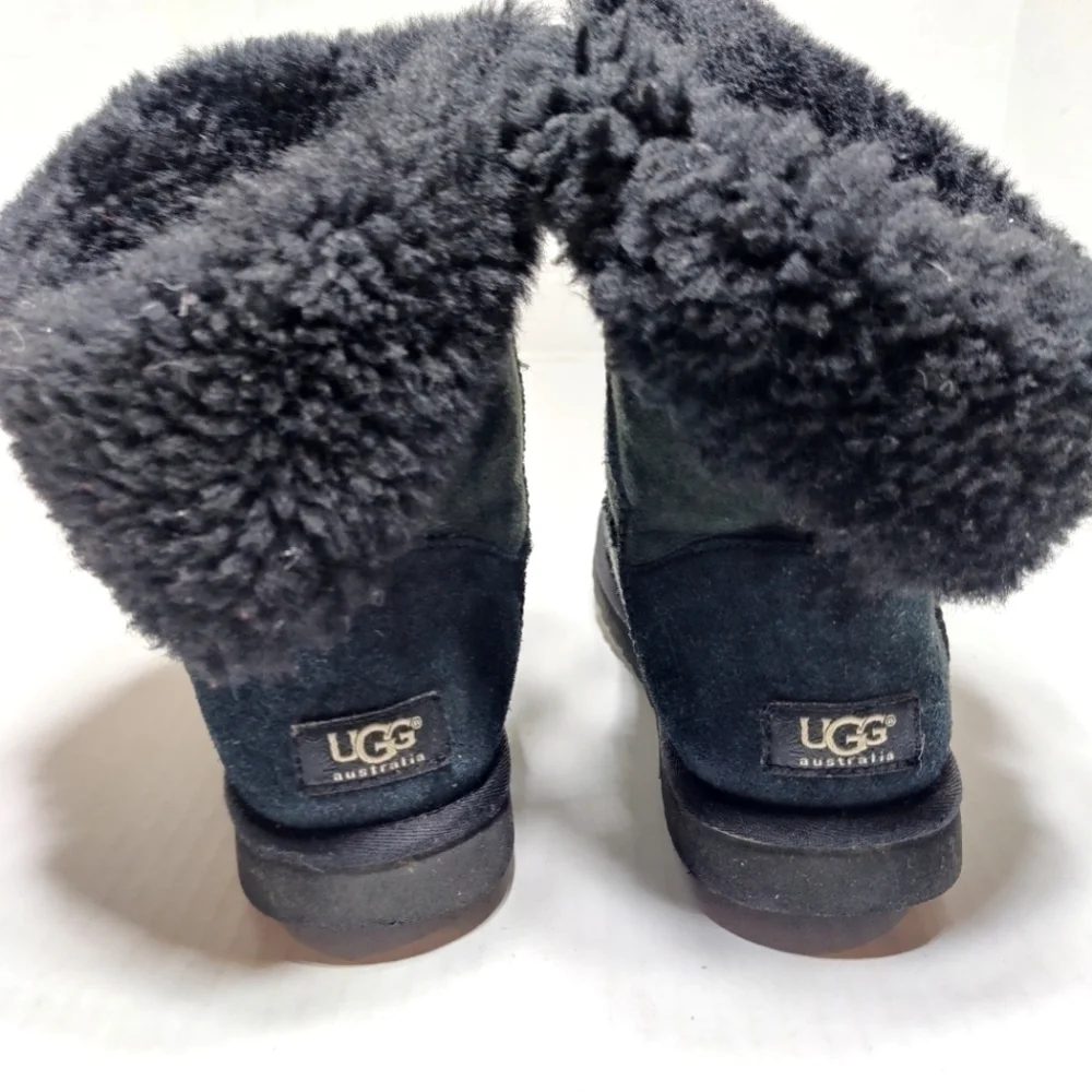 UGG Womens Bailey Button Fur Lined Sheepskin Winter Black Suede Ankle Boots Sz 8